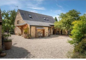 Little Kent End Cottage